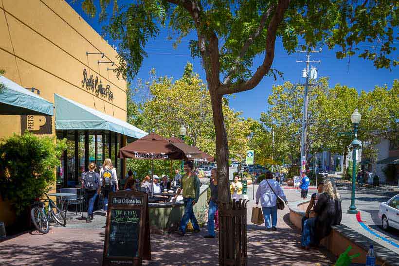 Fourth Street Shopping District